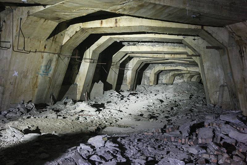 Část bývalé podzemní továrny Richard u Litoměřic. Snímek je z roku 2013.