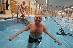 Senioři z Litoměřic se snaží překonat rekord v plavání na vzdálenost a pokořit rekord na kanále La Manche.