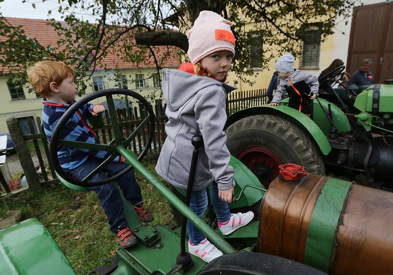 Ve skanzenu v Zubrnicích proběhla další akce s názvem podzim na vesnici.