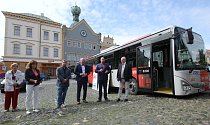 Slavnostní zahájení provozu autobusové linky z Litoměřic do Prahy