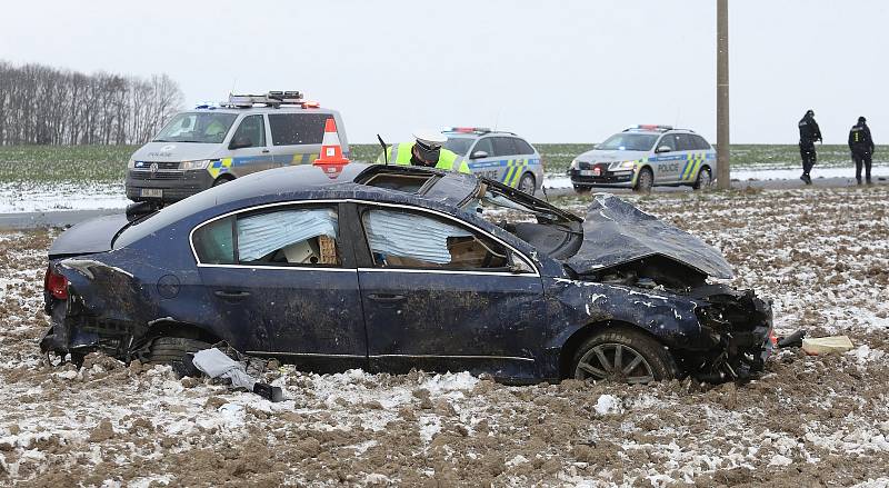 Divoká jízda na Litoměřicku skončila smrtí řidiče.