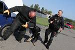 Terezín, policie a vězeňská služba cvičily zadržení uprchlého vězně.