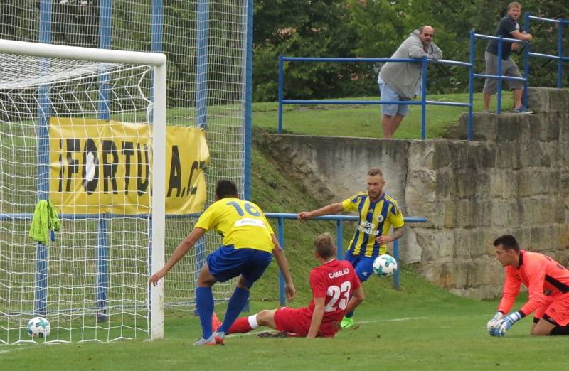 ČFL: FK Litoměřicko - FK Králův Dvůr.