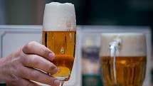 Rusové si stále mohou v místních hospodách objednávat české pivo. A to navzdory tomu, že na tento trh uvalila EU hned po začátku ruské invaze na Ukrajině tvrdé embargo.