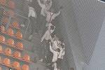 Hokejové utkání mezi Litoměřicemi a Prostějovem. Ke konci druhé třetiny fanoušci hostů ztropili výtržnost a uklidňovat je musela ochranka a policie. Již odpoledne na Mírovém náměstí pokřikovali a zapalovali u Morového sloupu světlice.