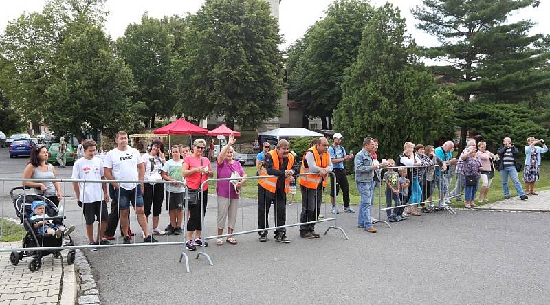 Křešice oslavily výročí 960 let od první písemné zmínky o obci, místní dobrovolní hasiči navíc 140 let činnosti