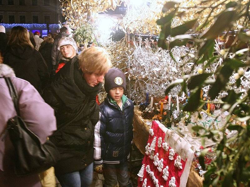 Slavnostní rozsvícení vánočního stromu v Litoměřicích.