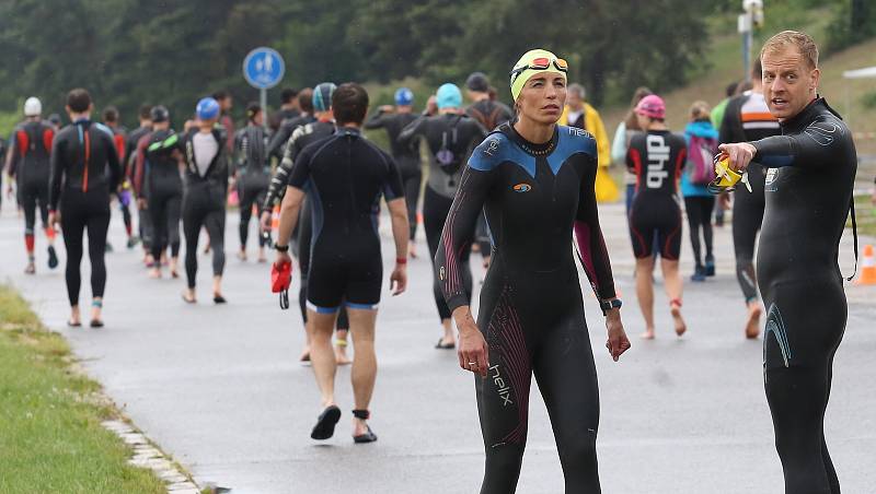 V sobotu se konal v Labe aréně v Račicích první letošní celorepublikový triatlon.