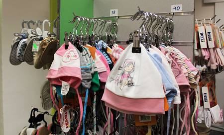 Fotogalerie: Obchody s dětským oblečením a obuví jsou konečně zase otevřené  - Litoměřický deník