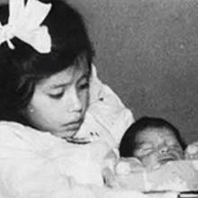 Lina Medina se svým synem Gerardem