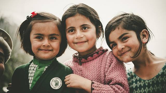 Děti původních Árijců mohly vypadat zrovna jako děti žijící dnes v oblasti Indie, Pákistánu a Afghánistánu.