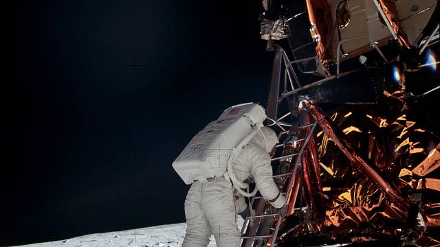 21. července 1969: Neil Armstrong jako první člověk ze Země vstoupil na povrch Měsíce. A pak vyfotil Buzze Aldrina.