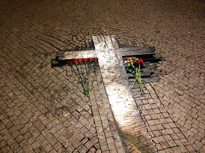 Památník Jana Palacha naleznete na Václavském náměstí