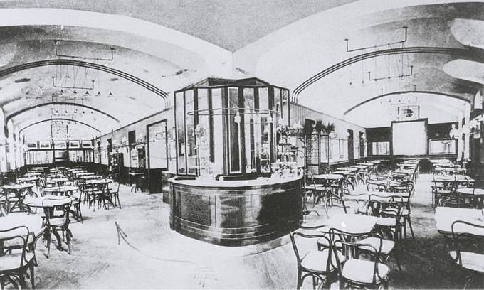 Café Museum ve Vídni (1899)
