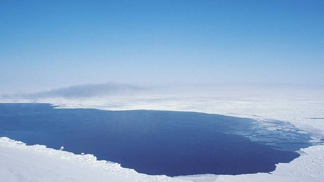 Trhlina v Antarktidě