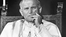 Papež Jan Pavel II. dostal od Calviho v roce 1982 dopis, že kolaps jeho banky vyvolá katastrofu nepředstavitelných rozměrů, při níž církev utrpí nejvážnější škody