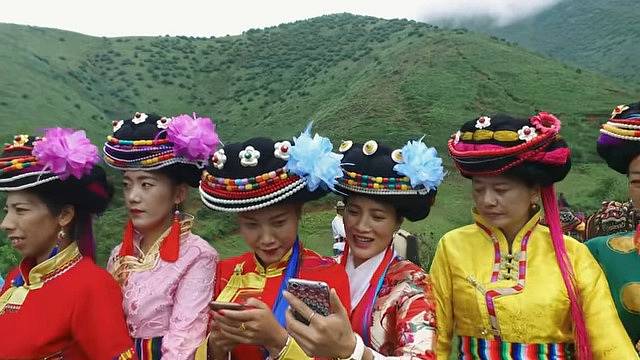 Kultura Mosuo je dnes čínskou turistickou atrakcí.