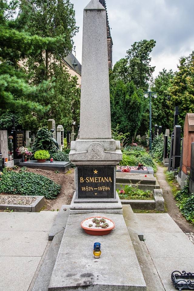 Hrob Bedřicha Smetany