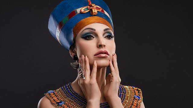 Egyptské ženy se bez make-upu neobešly