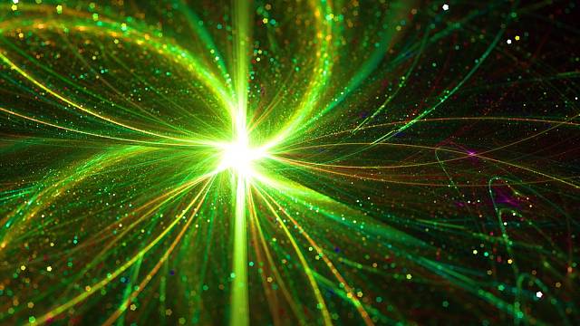 Koncept kvantové fyziky při srážce hadronů s vysokou energií - štěpení subatomárních částic - kvantový skok, provázanost, tunelový efekt