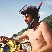 Jan A. Novák v době své "potápěčské kariéry", kdy fotil pod vodou přístroji vlastní konstrukce