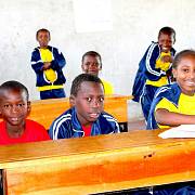 Děti z keňské Základní internátní školy školy Svatého Filipa Neriho