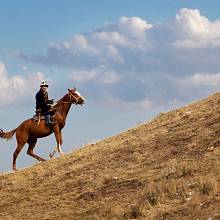 Nomádský jezdec na koni
