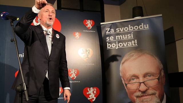 Kariéra bývalého politika Mirka Topolánka se ubírá jiným směrem...