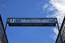 Jednou z ulic, o jejichž názvu se diskutuje, je i Möhrenstrasse