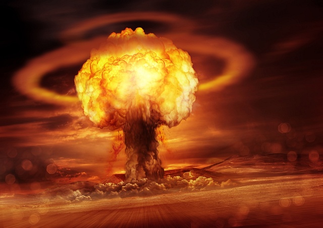 Výbuch jaderné bomby, který způsobí tlakovou vlnu. Ilustrace ve smíšené technice.