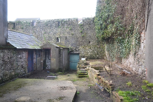 Chudina bydlela v hradebních uličkách, které lemovaly opevnění.