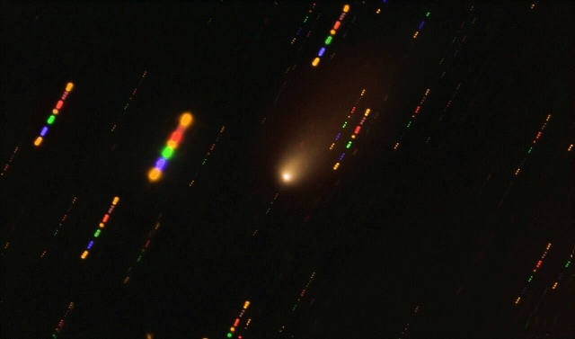 Kometa Borisov na snímku NASA