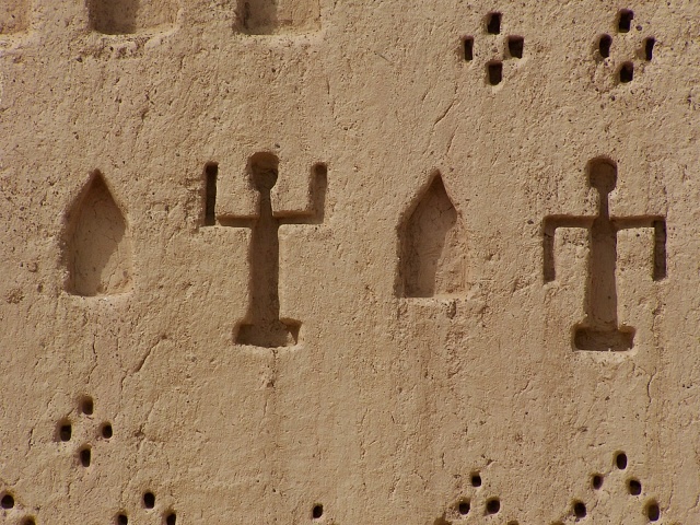 Dogonské vzory na zdi