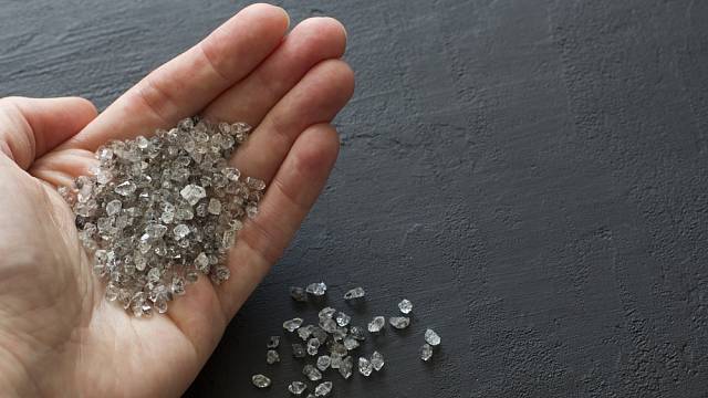 Antarktida skrývá obrovské množství diamantů.