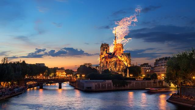 Požár Notre Dame v dubnu 2019