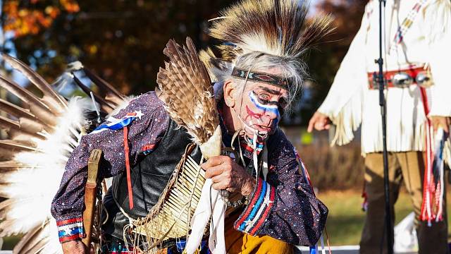 Tanečník indiánského kmene Hopi