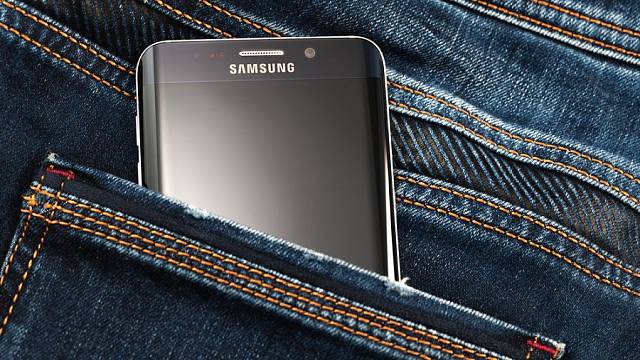 Samsung stahuje telefon Galaxy Note 7. Ilustrační foto.