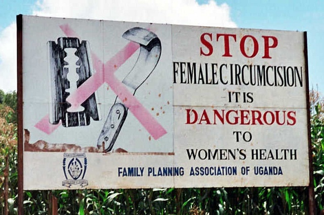 Kampaň proti ženské obřízce v Ugandě