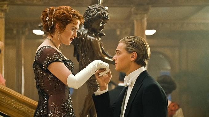 Leonardo DiCaprio a Kate Winslet jako Jack a Rose