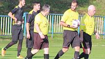 Postoloprty (v modrém) - Kryry 3:0 (0:0), sobotní utkání krajské 1. A třídy fotbalistů.