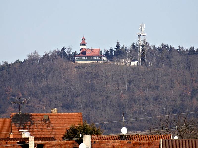 Město Louny vlastní i lesy na vrchu Červeňák.