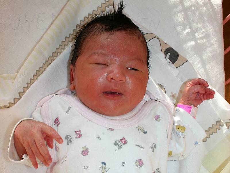 Rodičům Thi Ha Van Bui a Nguyen Van Ngoc z Loun se 31. ledna 2012 narodila dcera Nguyen Bui Uyen Nhi. Váha 3,25 kg, míra 49 cm.