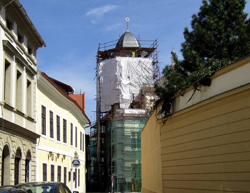 Co je nového v Žatci: Centrum města je plné obchodů, služeb a historie.