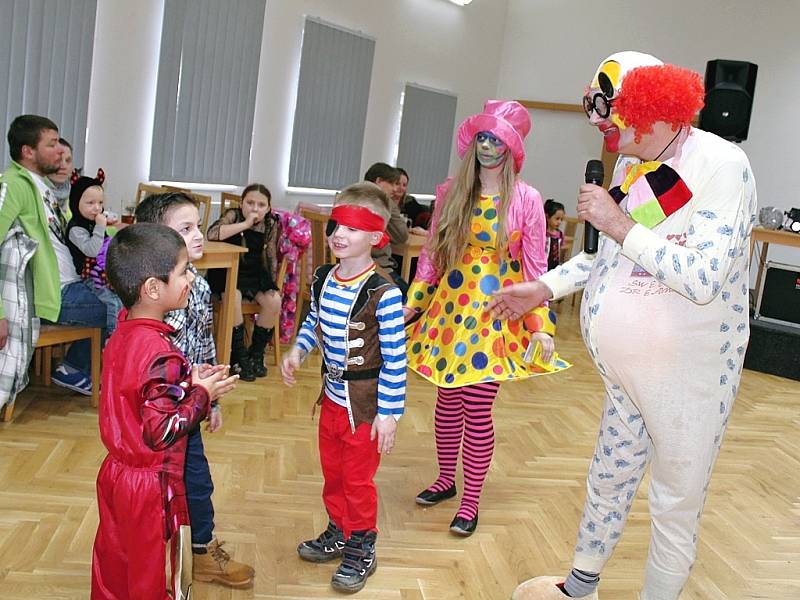 Karneval pro děti ve Výškově.