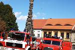 Oslavy hasičů v centru Žatce. 50. výročí připomínali profesionálové, dokonce 145. výročí dobrovolný sbor