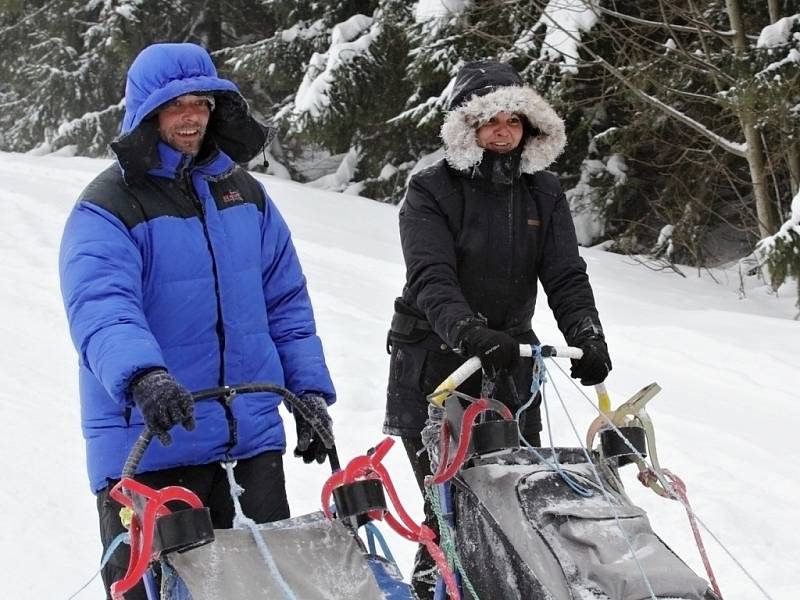 Lukáš Klíma z Klůčku a Kateřina Kulhánková z Petrohradu se svými spřeženími na závodě Šediváčkův long