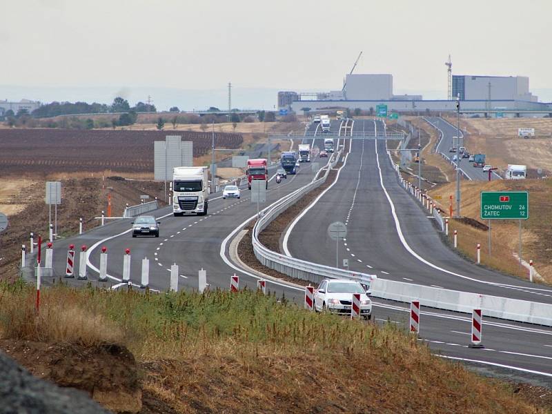 Slavnostní uvedení části dálnice D7 mezi Postoloprty a Bitozevsí do provozu.