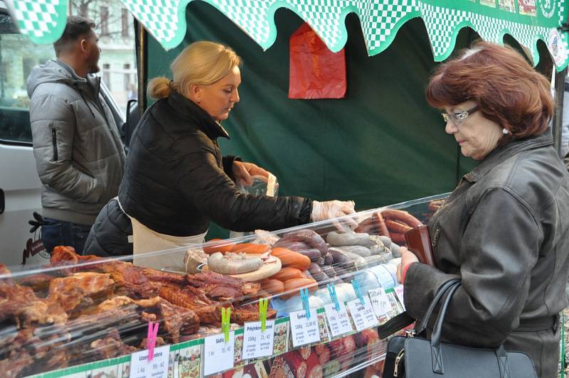 Farmářské trhy v Lounech