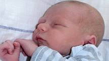 Tomáš Adler se narodil mamince Michaele Nedbalové z Března, a to 15. února 2017 v 15.11 hodin. Vážil 2,9 kg a měřil 48 cm.