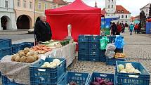 Farmářské trhy v Žatci.